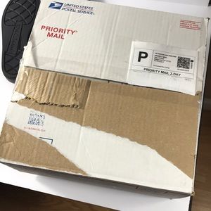 Ginas box
